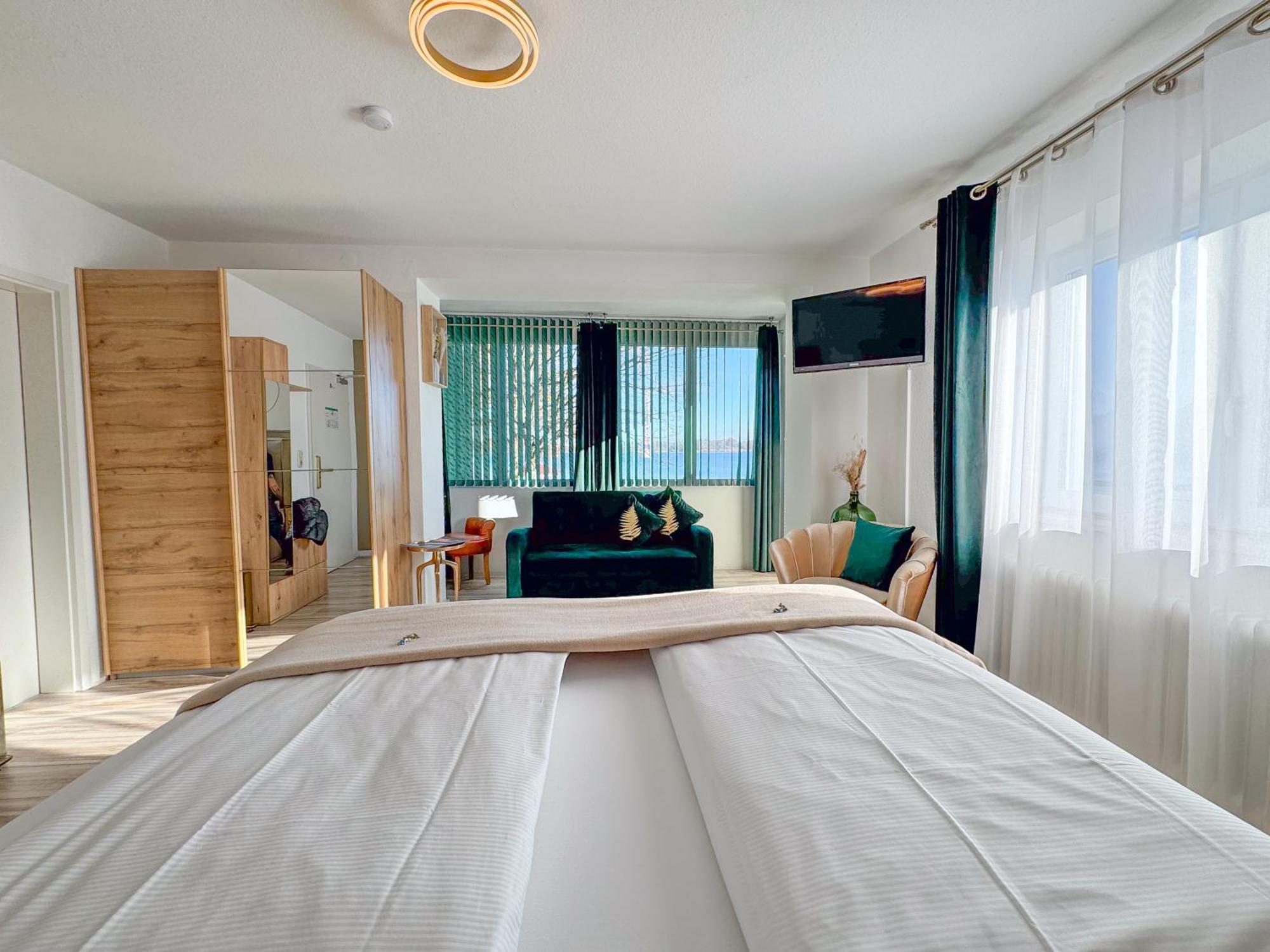 פרין אם קימזה Sieben Zimmer Am See מראה חיצוני תמונה