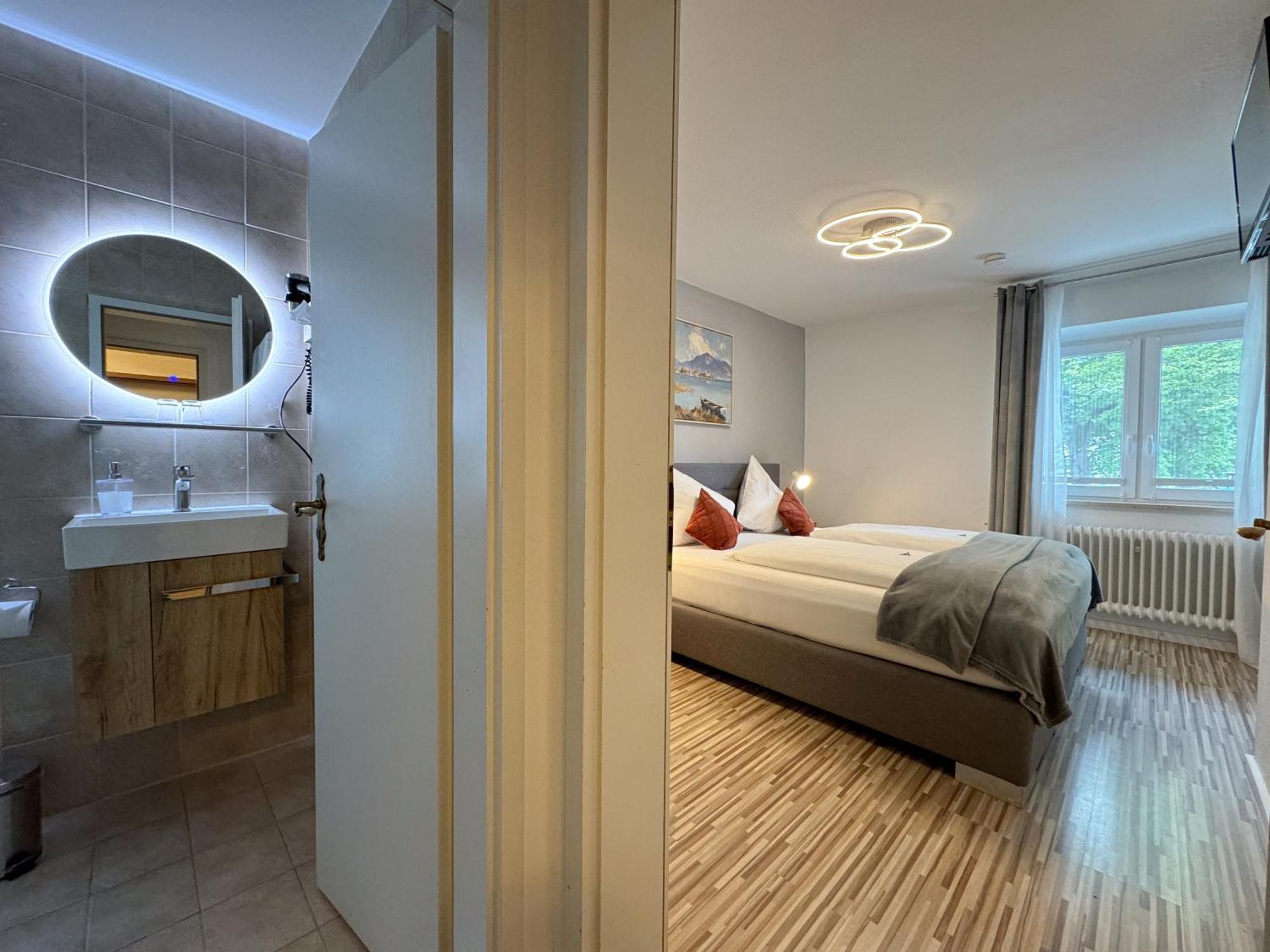 פרין אם קימזה Sieben Zimmer Am See מראה חיצוני תמונה